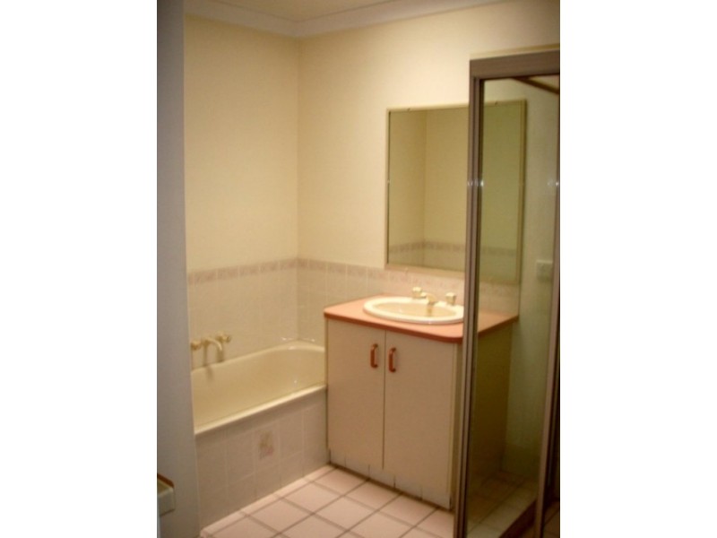 Kearneys Spring QLD 4350