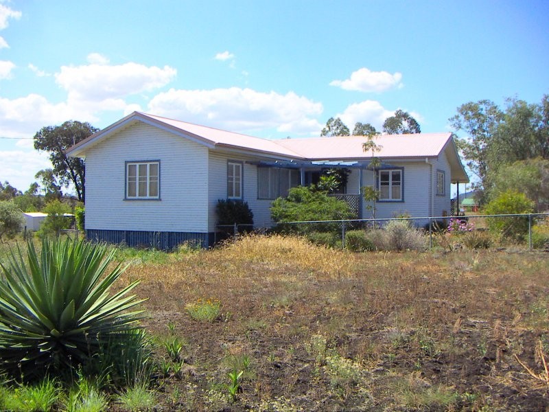 53 Gulligal, Kingsthorpe QLD 4400