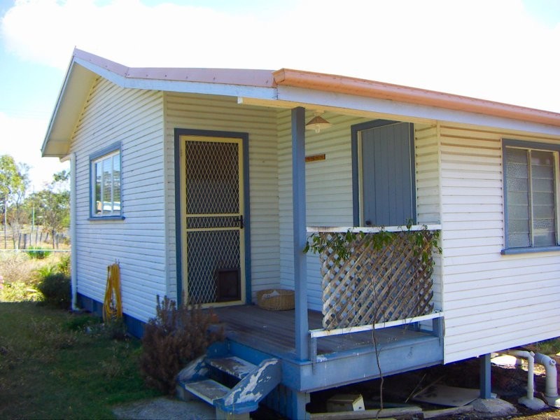 53 Gulligal, Kingsthorpe QLD 4400