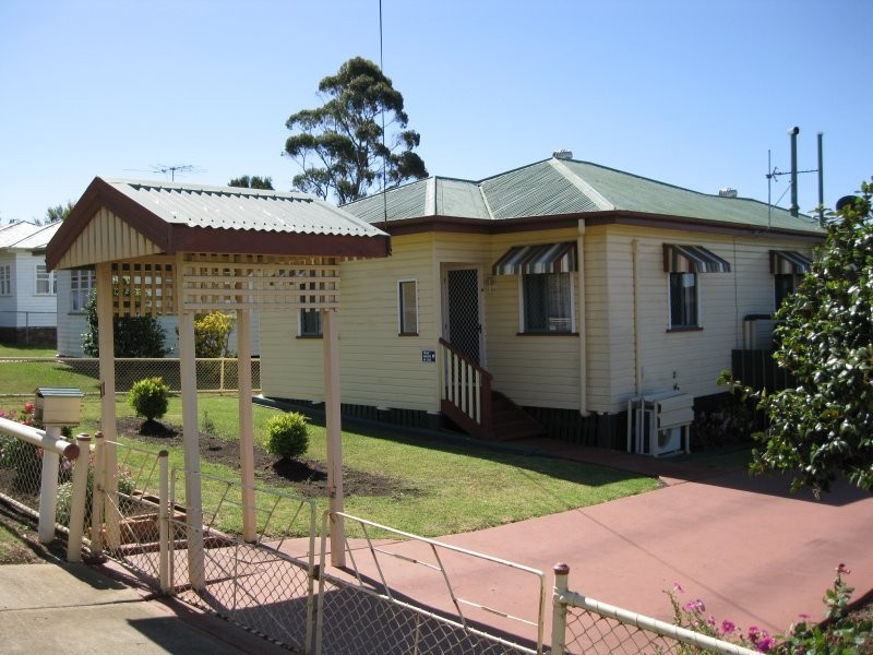 Newtown QLD 4350