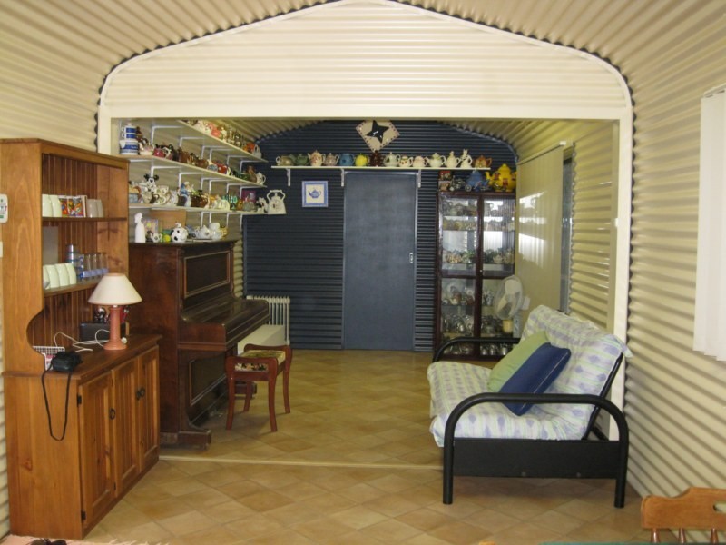 2 Echidna Crescent, Top Camp QLD 4350