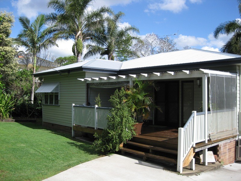 54a North Street, Mount Lofty QLD 4350