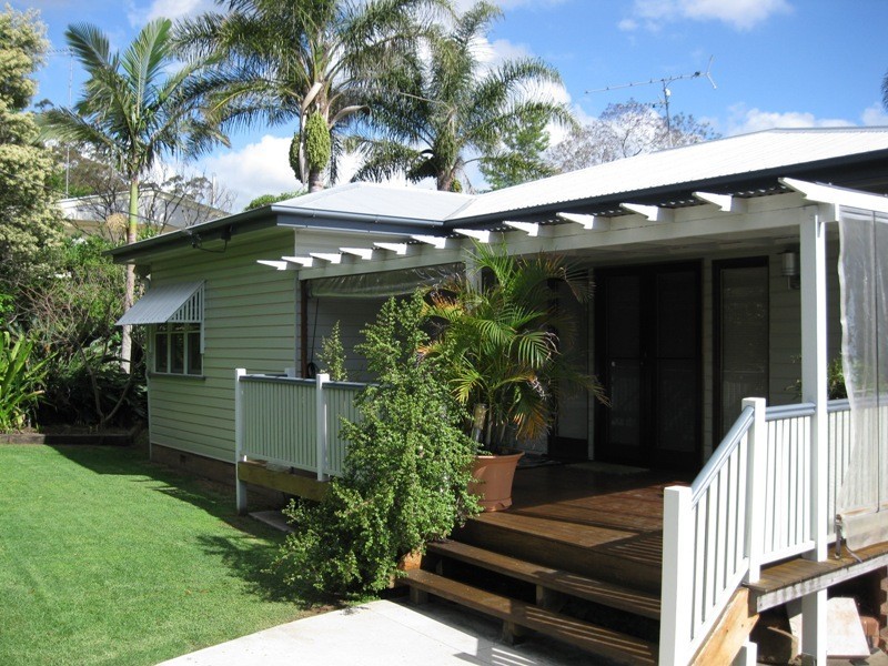 54a North Street, Mount Lofty QLD 4350