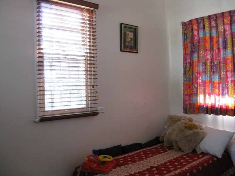 54a North Street, Mount Lofty QLD 4350