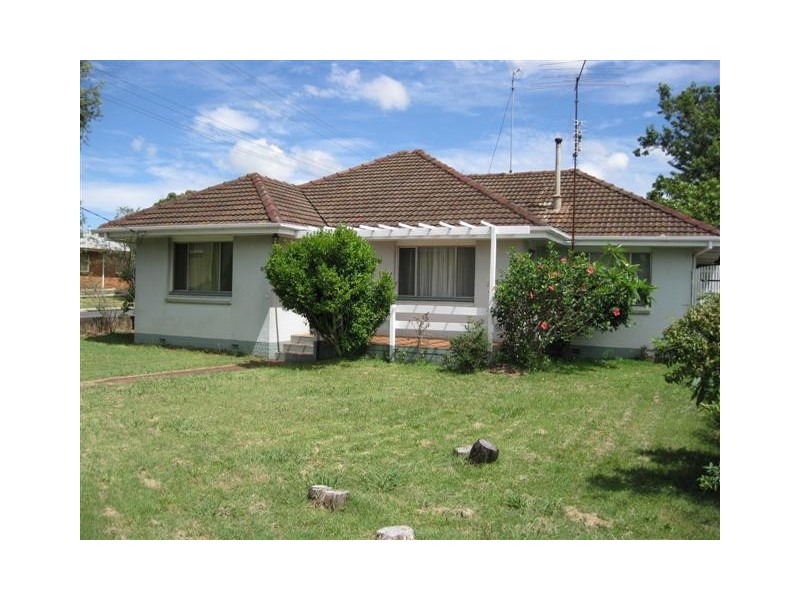 113 Anzac Avenue, Newtown QLD 4350