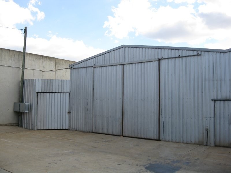 Shed 4/5 Progress Court, North Toowoomba QLD 4350