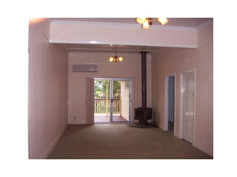 12 Lochel, Toowoomba QLD 4350