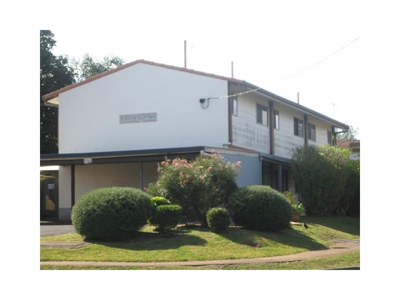 2/279b Alderley, Centenary Heights QLD 4350