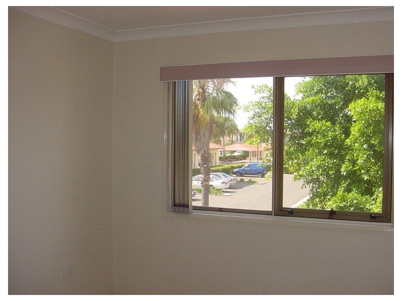 1 Simeon Place, Liberty Grove NSW 2138