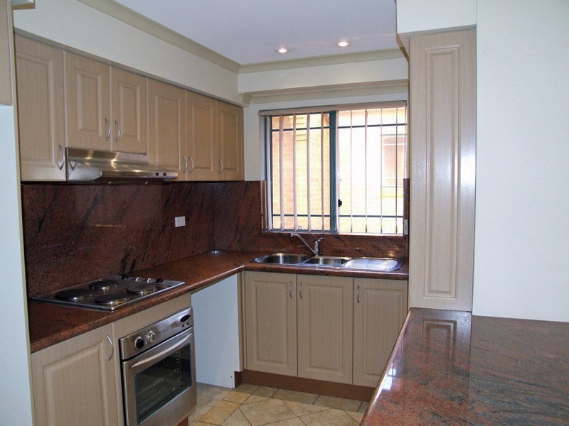11/2-6 Gloucester Ave, Burwood NSW 2134
