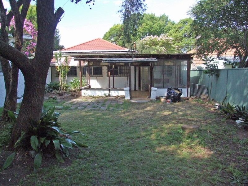 72 Mackenzie St, Concord West NSW 2138