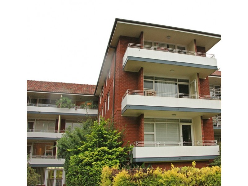 31/3-13 Comer St, Burwood NSW 2134