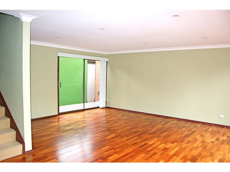 6/7-9 King St, Enfield NSW 2136