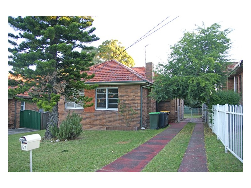 57 Vicliffe Ave, Campsie NSW 2194