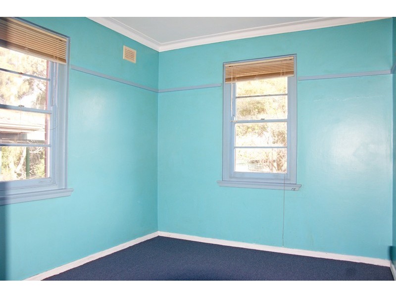 57 Vicliffe Ave, Campsie NSW 2194