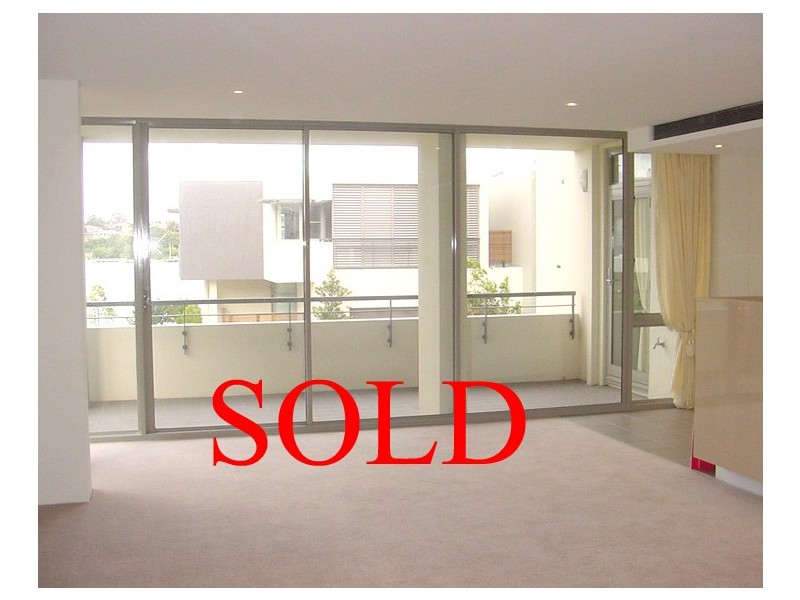 1 /18 Edgewood Cres, Cabarita NSW 2137