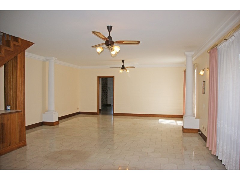 27 Conder St, Burwood NSW 2134