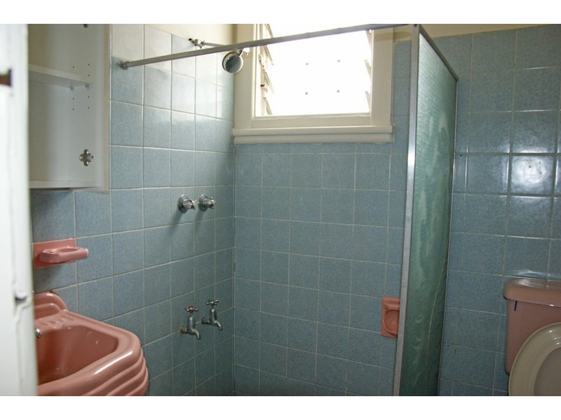 1/1 Albert Cres, Croydon NSW 2132