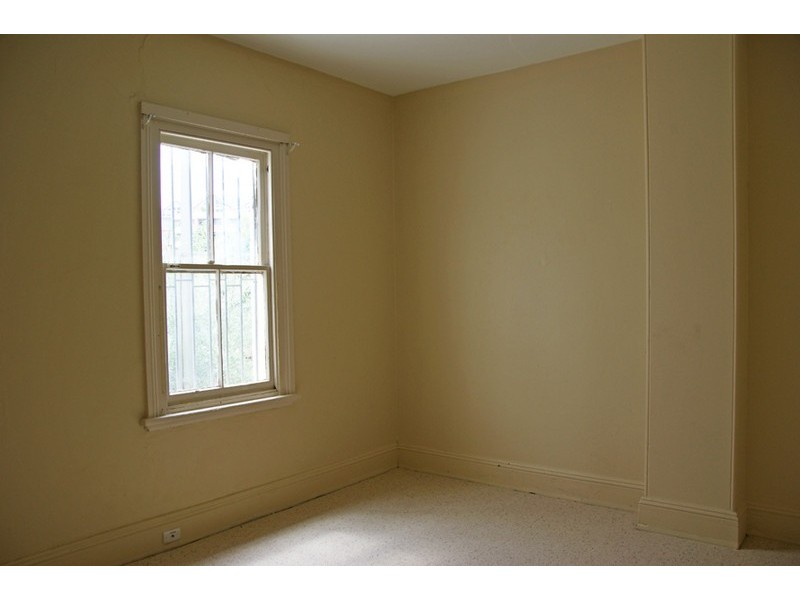 1/1 Albert Cres, Croydon NSW 2132