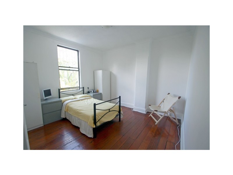 14 Whitehorse St, Newtown NSW 2042