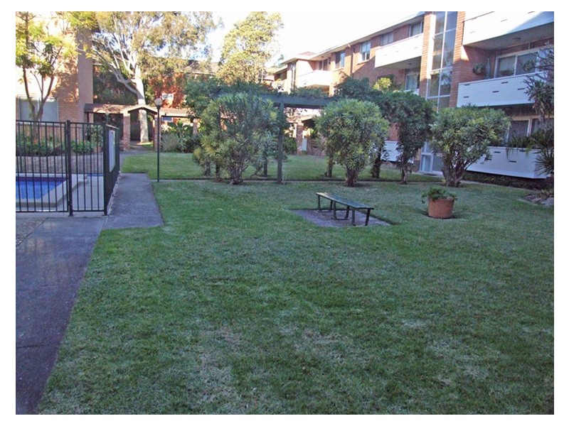 22/5 Benalla Ave, Ashfield NSW 2131