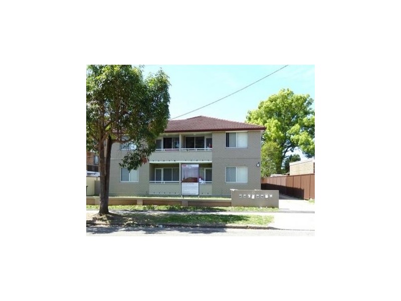 1/21 Fourth Ave, Campsie NSW 2194