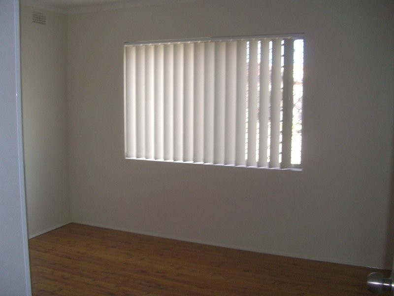 1/21 Fourth Ave, Campsie NSW 2194