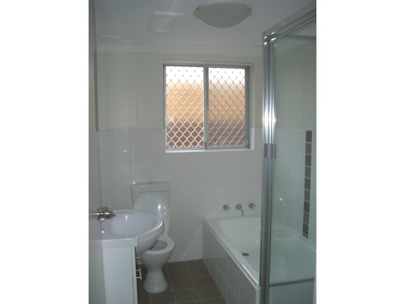 1/21 Fourth Ave, Campsie NSW 2194