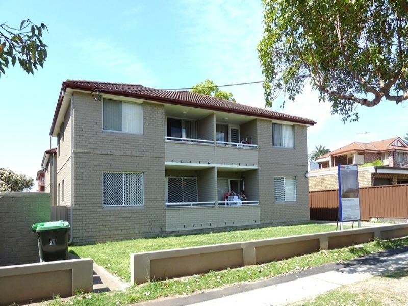 1/21 Fourth Ave, Campsie NSW 2194