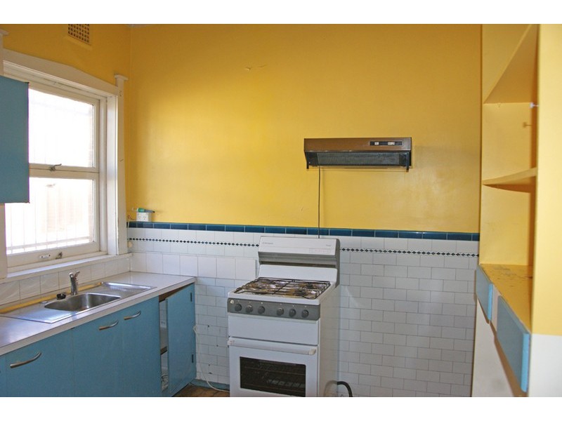 2 Quandong Avenue, Burwood NSW 2134