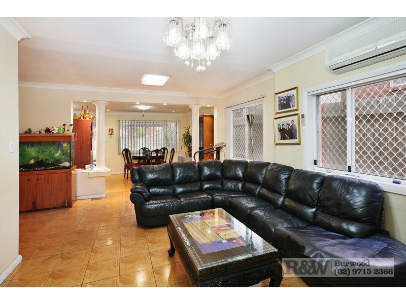 67 Fairmount St, Lakemba NSW 2195