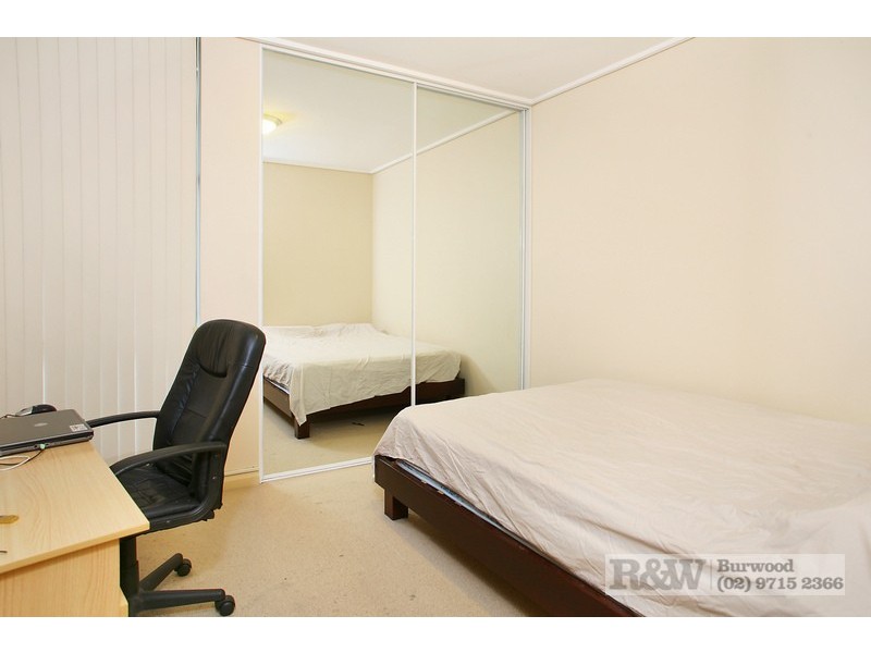 75/27 Bennelong Parkway, Wentworth Point NSW 2127