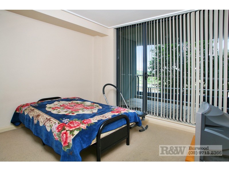 75/27 Bennelong Parkway, Wentworth Point NSW 2127