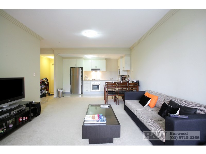 15/2  Tavistock Rd, Homebush West NSW 2140