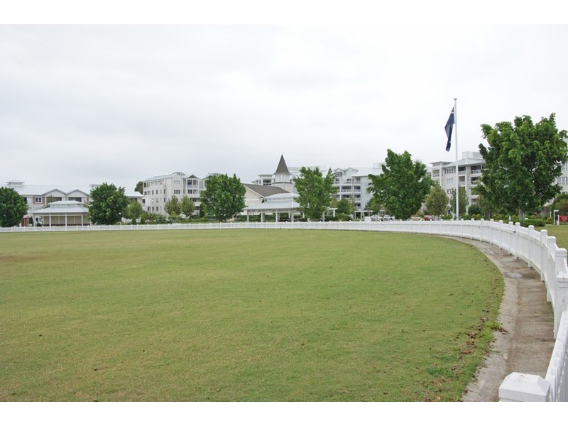 7 Emily St, Breakfast Point NSW 2137