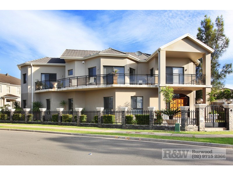 28 Adams St, Breakfast Point NSW 2137