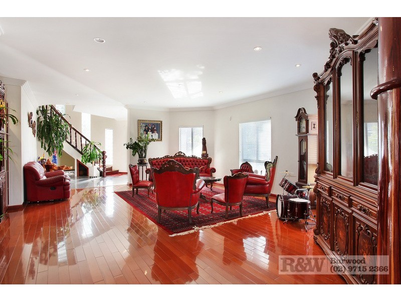 28 Adams St, Breakfast Point NSW 2137