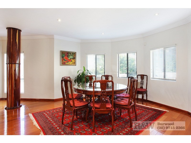 28 Adams St, Breakfast Point NSW 2137