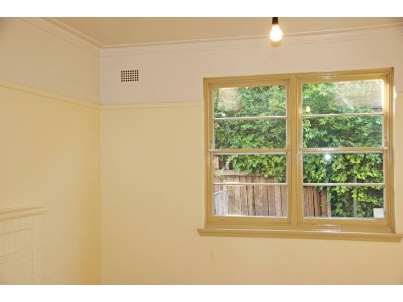 32 Vicliffe Avenue, Campsie NSW 2194