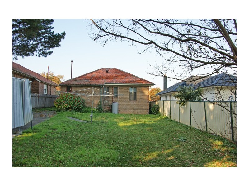 63 Vicliffe Avenue, Campsie NSW 2194