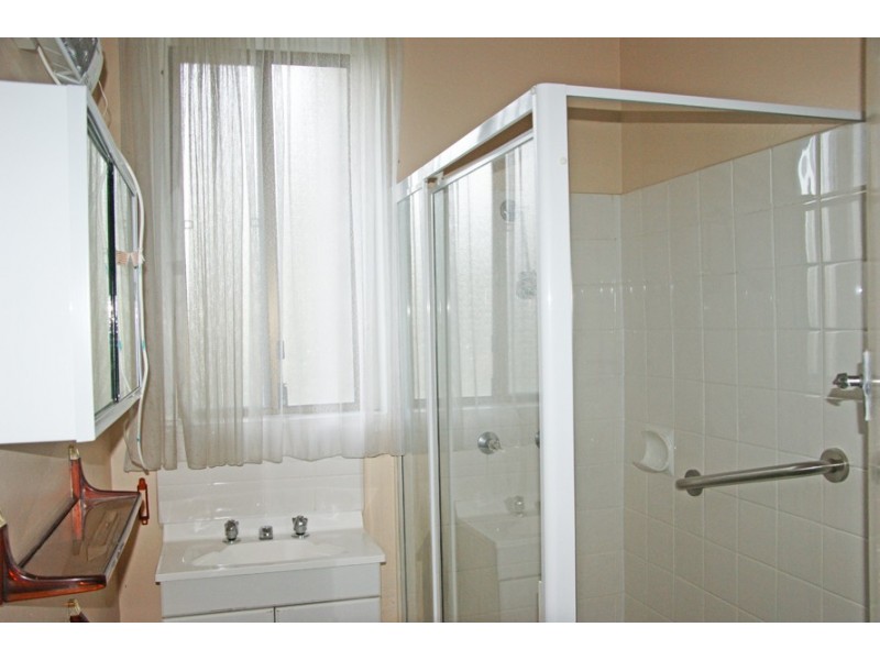 63 Vicliffe Avenue, Campsie NSW 2194