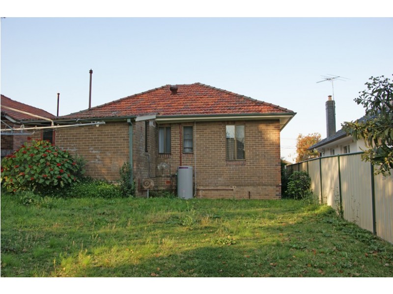 63 Vicliffe Avenue, Campsie NSW 2194