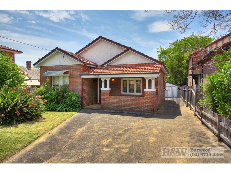 17 Ireland Street, Burwood NSW 2134