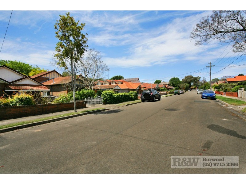 17 Ireland Street, Burwood NSW 2134
