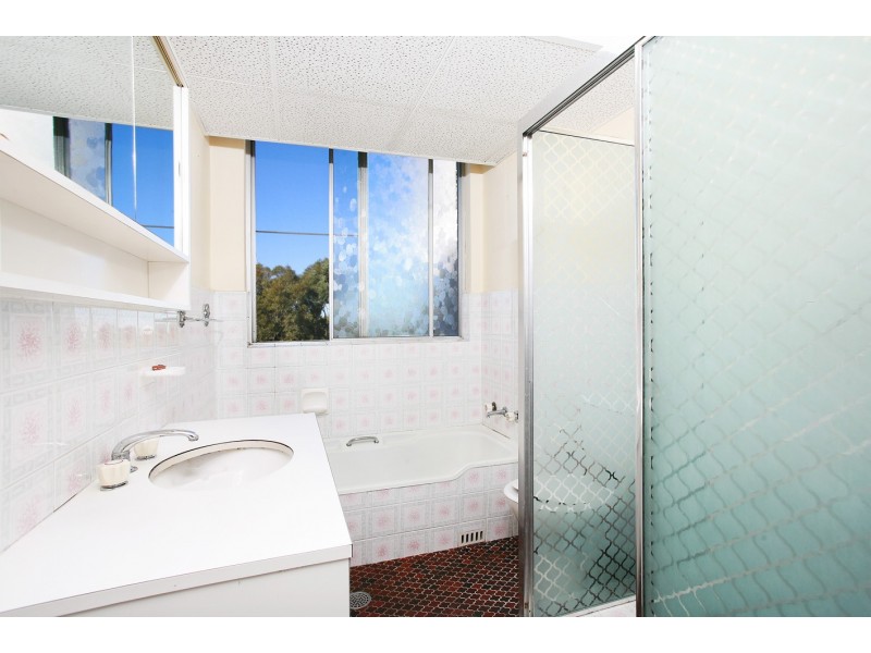 7B/26 Belmore St, Burwood NSW 2134