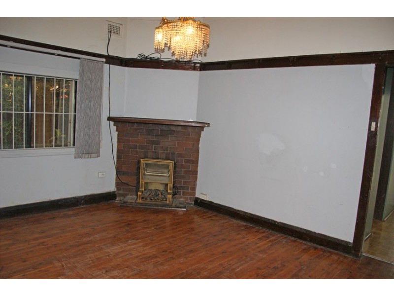 9A Royce Ave, Croydon NSW 2132