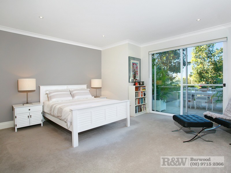 15/23 Peninsula Dr, Breakfast Point NSW 2137