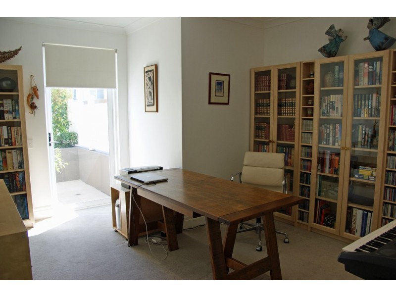 15/23 Peninsula Dr, Breakfast Point NSW 2137