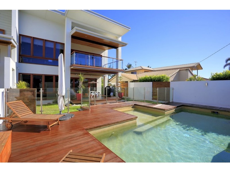 96 Woongarra Scenic Drive, Bargara QLD 4670