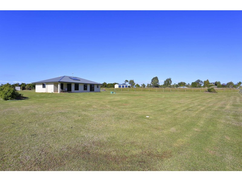 9 Whitesails Court, Innes Park QLD 4670